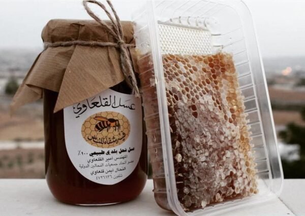 NATURAL HONEY BEE

عسل نحل طبيعي - Image 4