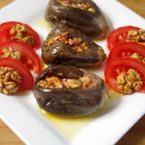 MAQDOUS WITH OLIVEOIL  مقدوس باذنجان بزيت الزيتون