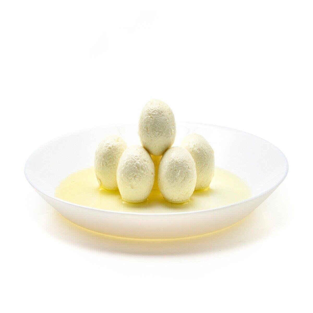 Labneh Balls with Olive Oil
لبنة كرات مكعبلة بزيت الزيتون - Image 2