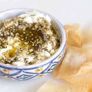 Labneh with Thyme ●600 grams 
لبنة بالزعتر