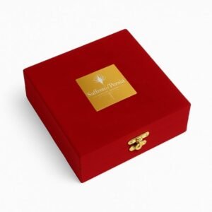 Super Negin Saffron (Emerald)●3 grams-Embossed Metal Box with Red Velvet Box
زعفران