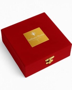 Super Negin Saffron (Emerald)●3 grams-Embossed Metal Box with Red Velvet Box
زعفران